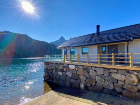 Beachfront Paradise Lofoten